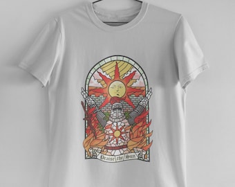Dark Souls T-shirt: Solaire of Astora 'praise the Sun' Design