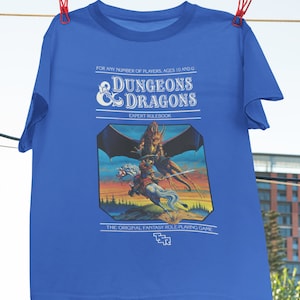 Dungeons and Dragons Blue Handbook T-Shirt: Vintage Retro Gaming Tabletop RPG Graphic Tee Shirt