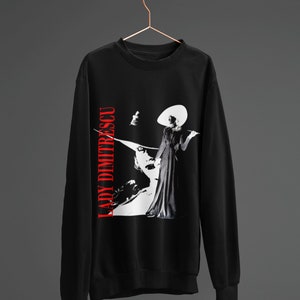 Lady Dimitrescu Long Sleeve: Resident Evil Sweatshirt, Loose fit, Unisex Gaming Graphic Sweater
