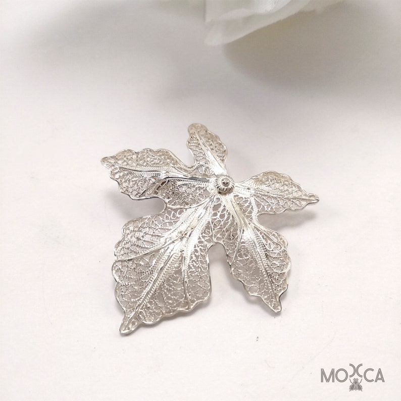 Wine Leaf Vintage Silver Brooch perfect detail portuguese filigree