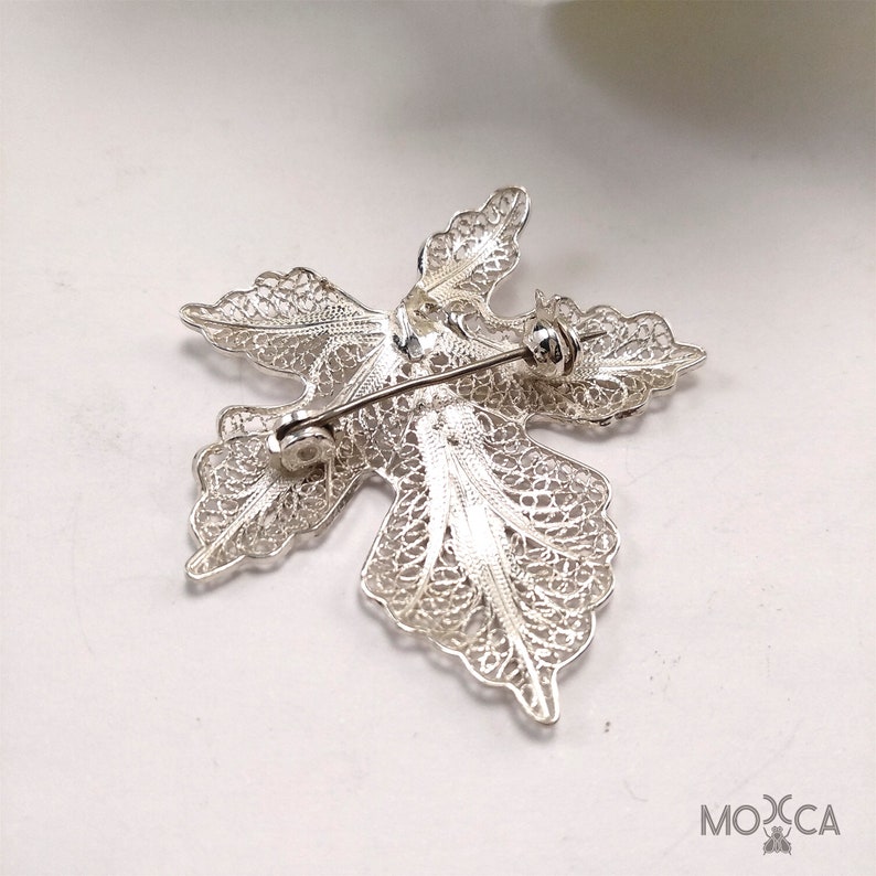 Wine Leaf Vintage Silver Brooch perfect detail portuguese filigree