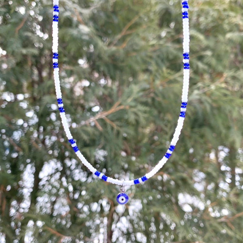 necklace with rockery beads necklace with evil eye Neck collar white and blue necklace