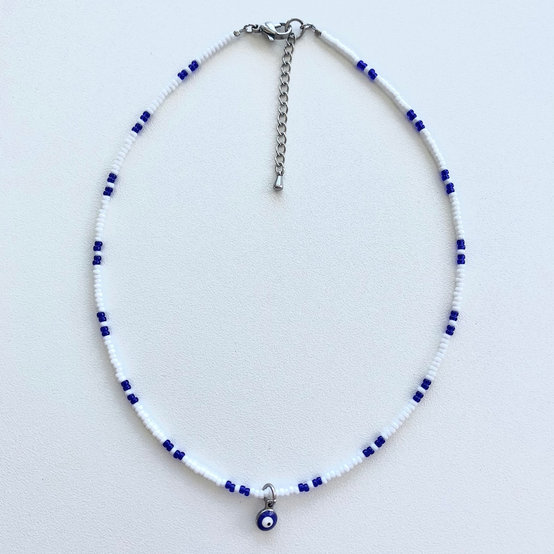 necklace with rockery beads necklace with evil eye Neck collar white and blue necklace