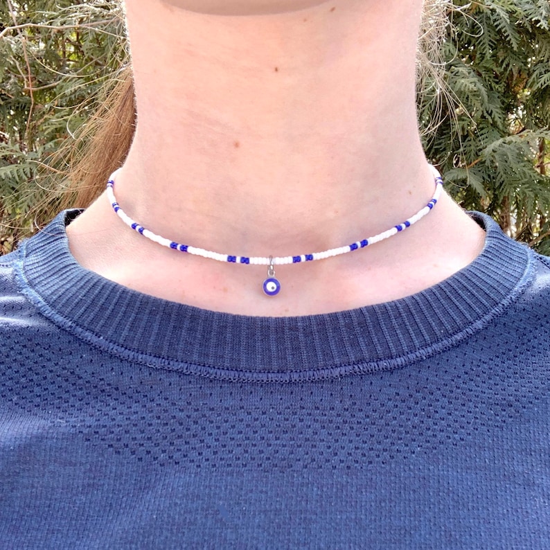 necklace with rockery beads necklace with evil eye Neck collar white and blue necklace