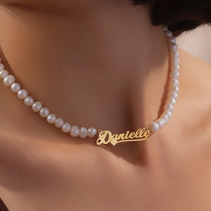 Personalized Pearl Name Necklace, Custom Dainty Beaded Necklace, Minimalist Pearl Jewelry, Beaded Pearl Name Necklace, Mother&#39;s Day Gifts
