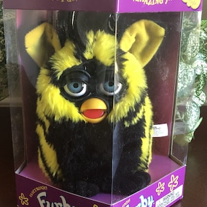 1999 Original Tiger Electronics Furby Toy in Original Box Un-opened - Model #70-800