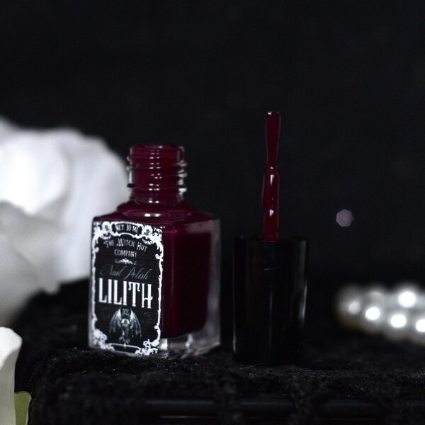 Lilith natuurlijke vernis