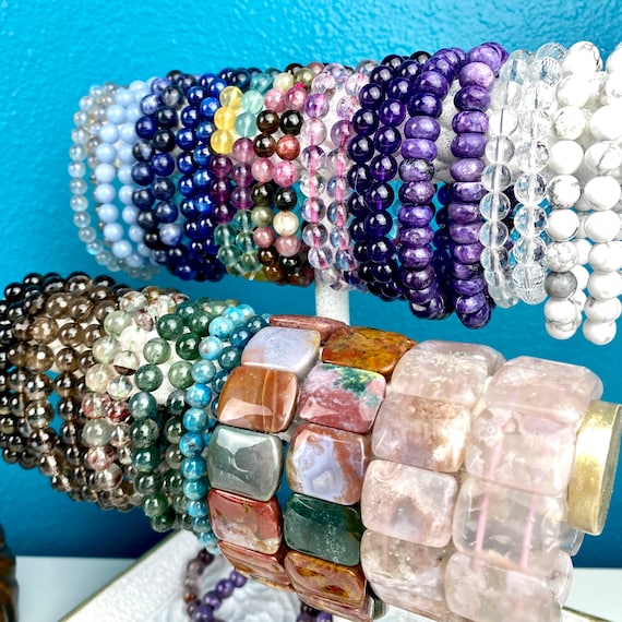 🍮Olivia🍀 | Some more beaded bracelets!! 🫧 This photo makes my brain  happy, just seeing all the colours together is so pleasing to me🥹 the  bunn... | Instagram
