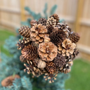 Pine cone Kissing ball, Rustic kissing ball