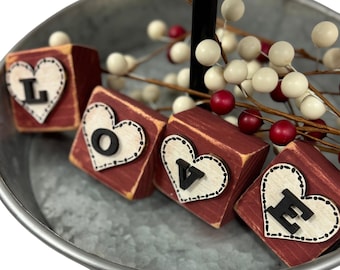 Bloques de madera rústica LOVE, decoración rústica para San Valentín, estantes primitivos, regalo de boda o aniversario