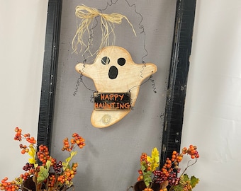 Ghost Door Hanger, Wood ghost, Spooky Ghost Decor, Primitive Halloween Home Decor, October Decoration, Halloween Gift for Women, Party Decor