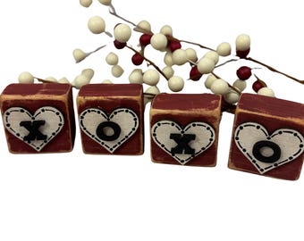 Decoración de estantes para el día de San Valentín, bloques de corazón, decoración de bandejas escalonadas, letrero desgastado, decoración de granja, decoraciones de repisas, estantes rústicos