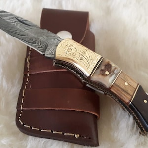 DAMASCUS Stag/Walnut/Olive Wood Pocket Knife W/Sheath