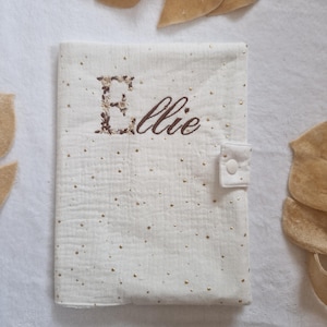 Personalized health record cover for baby - embroidered health record cover - birth gift