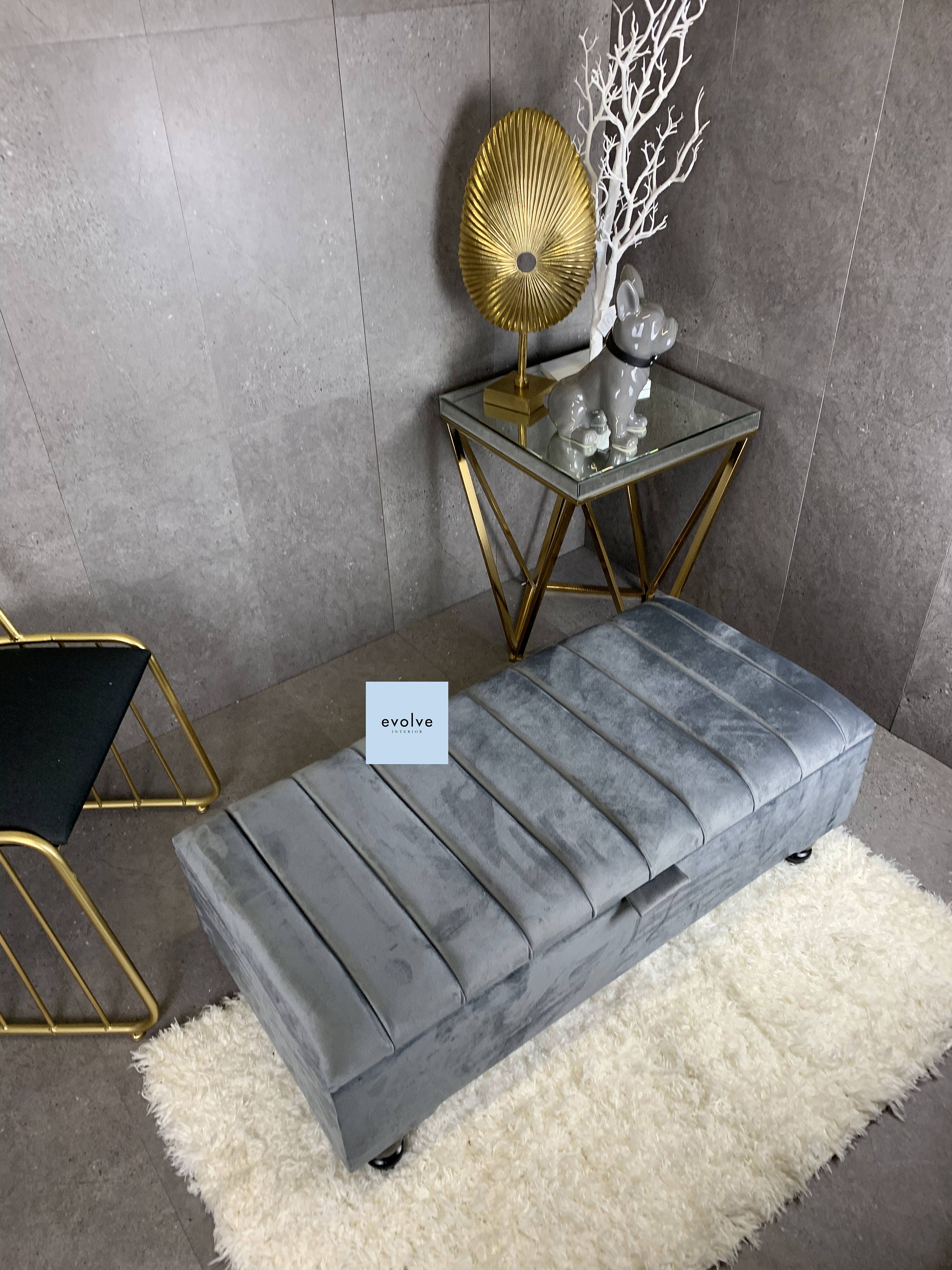 Banco de almacenamiento gris oscuro completamente hecho a mano | Etsy