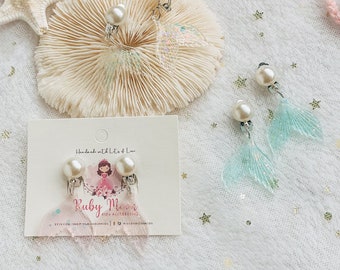 Shimmering Mermaid Tail Clip-On Earrings: Pearl Dangles