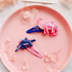 Cute dinosaur hair clips, baby toddler snap clip, dinosaur baby gift, dinosaur birthday gift, cute stegosaurus girl hair pin, dinosaur party