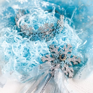 Frozen Elsa Tiara, Elsa crown headband, magic wand, Elsa costume, princess birthday, Frozen birthday gift, Christmas gift for little girls