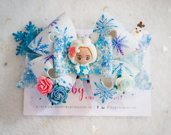 Elsa Hair Bow: Frozen Birthday Party Outfit, Snowflake Glitter Bow