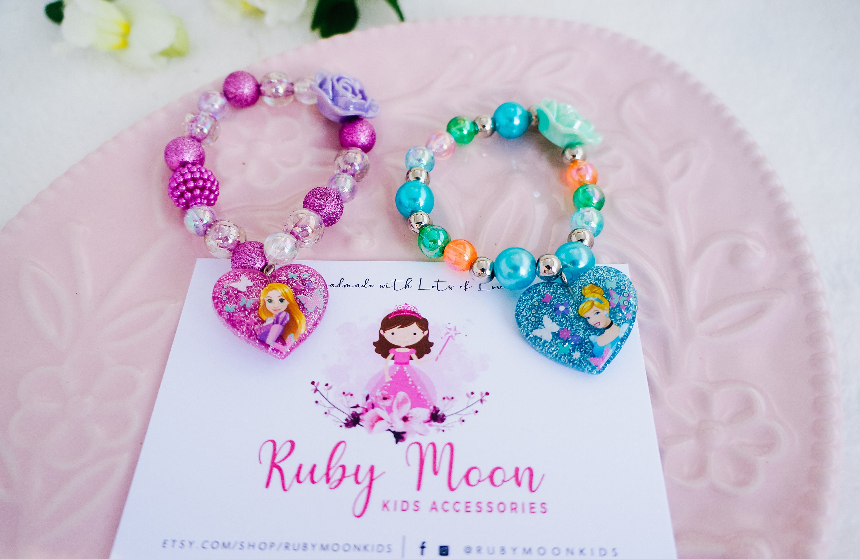 Pink amulet Princess Sofia Inspired gift Girl Necklace Sofia The First  Necklace + gift box with a personalized inscription. | Girl gifts, Necklace  gift box, Girls necklaces