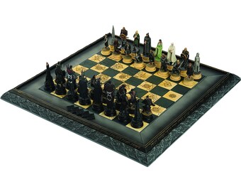 Featured image of post Lord Of The Rings Chess Set Etsy : If you are a lord of the rings fan and love chess then there is nothing better than this the board contains the map of middle earth under the playing surface and measures 15 inches by 15.