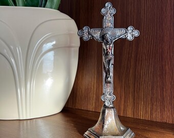 Antique 500 Silver Standing Tabletop Crucifix