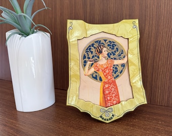 Vintage Art Deco Frame with Nouveau Woman Portrait, Green Celluloid