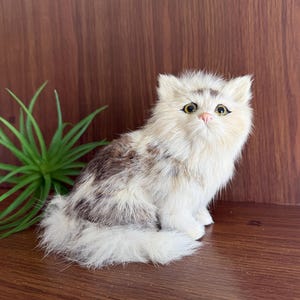 Persian Cat Figurine Statue, Vintage White Cat Figurine