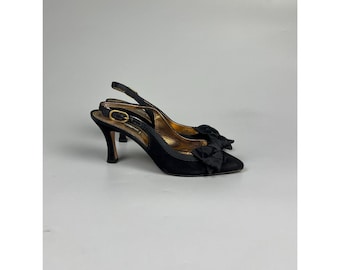 Women's Dolce & Gabbana Pointed Toe Suede Strappy Pumps Size EU 36.5 (Y0997)