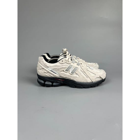 Men’s New Balance 1906D Protection Pack ‘Turtledove’ Suede Sneakers Size US 10 (Y0998)