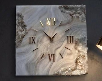 Luxury Square Resin Geode Wall Clock – Beige, Cream & Gray Marble Effect Clock with Gold Crystals – Custom Resin Art Wall Decor 35–80 cm
