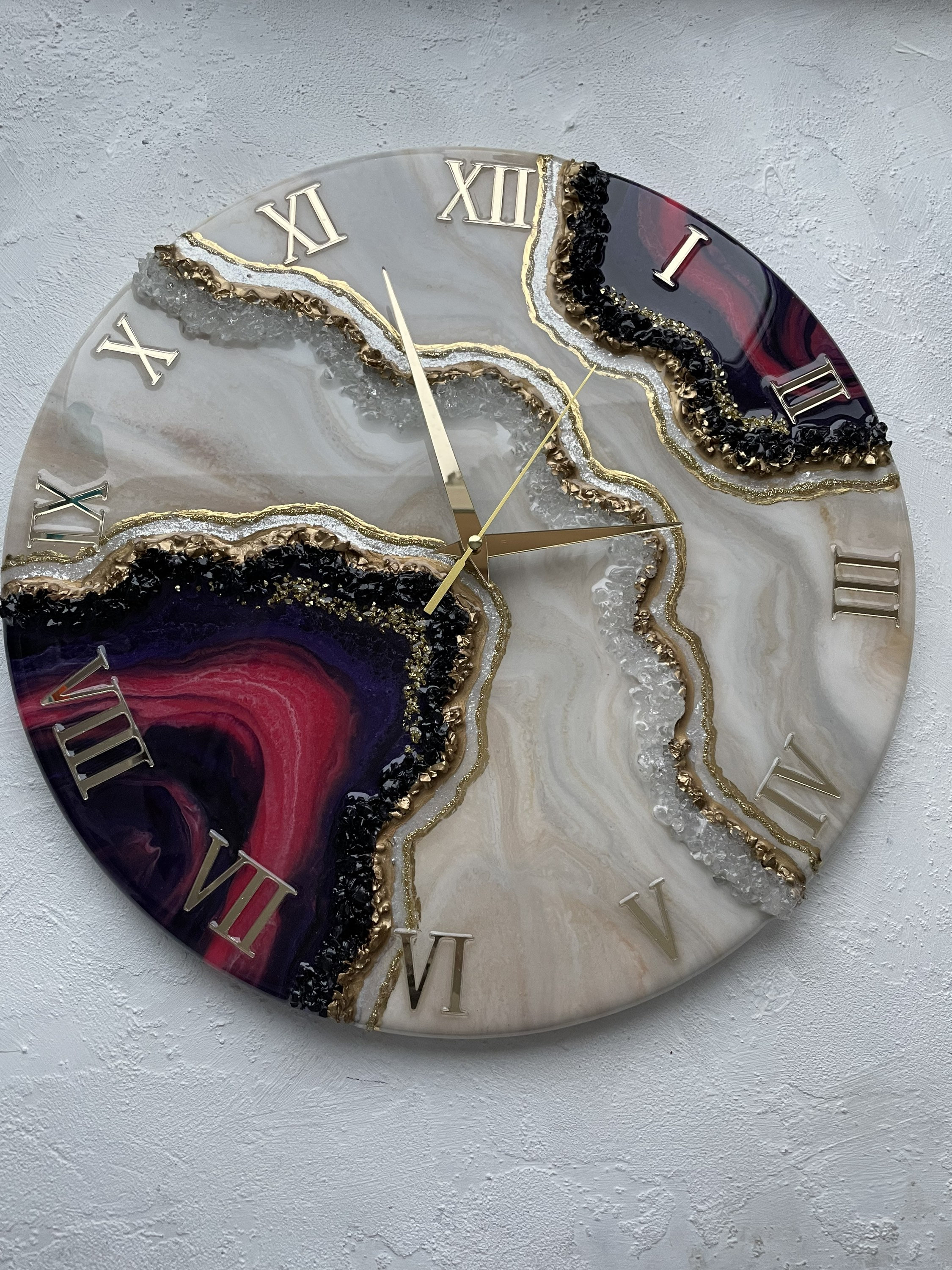 Resin geode clock, geode painting, resin art clock, abstract painting, wall art living room, geode wall picture, gold wall decor, modern art