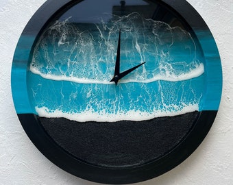 Epoxy Uhr in Meerestechnik | Epoxy Wanduhr | Uhr mit geräuschlosem Uhrwerk | Meer Harz Wanduhr | dark ocean Wanduhr | Ozean Uhr