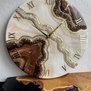 Resin geode clock, geode brown painting, resin art, large wall art, wall art living room, geode wall picture, modern art, chocolate clock