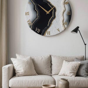 Minimalist Resin Wall Clock – White Black Grey & Gold, Geode Art, Modern Epoxy Wall Timepiece, Elegant Home Gift