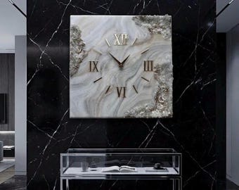 Square Marble Geode Wall Clock – Beige, Cream & Gray Resin Art Clock with Gold Crystals – Luxury Modern Statement Wall Decor