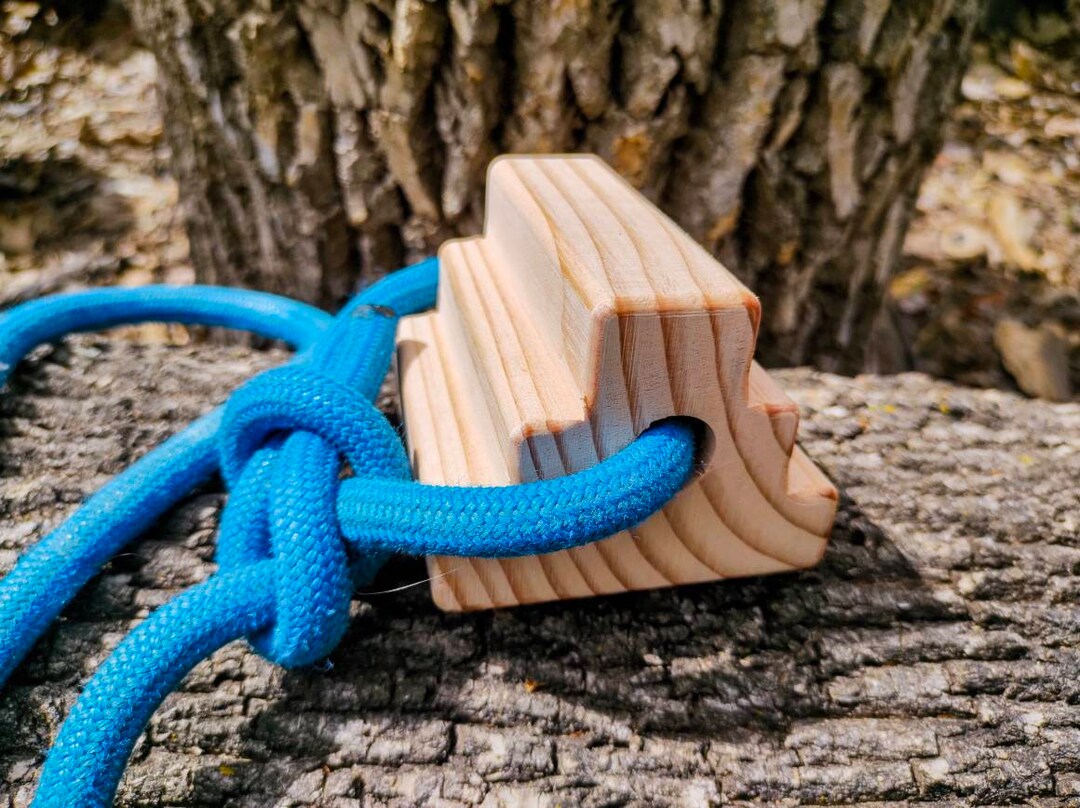 Pinch Block for Home Gym Triple Threat Rock Climbing Grip Block