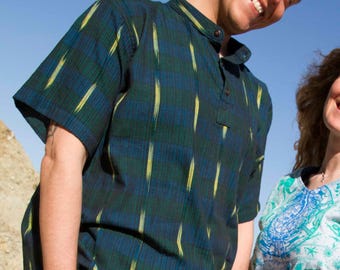 Hand Woven Short Sleeve Shirt - Round Neck with Coconut Husk Buttons