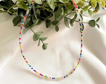 rainbow seed bead choker necklace, dainty thin beaded chain, rainbow colourful, spring summer boho layer necklace, gold plated clasp