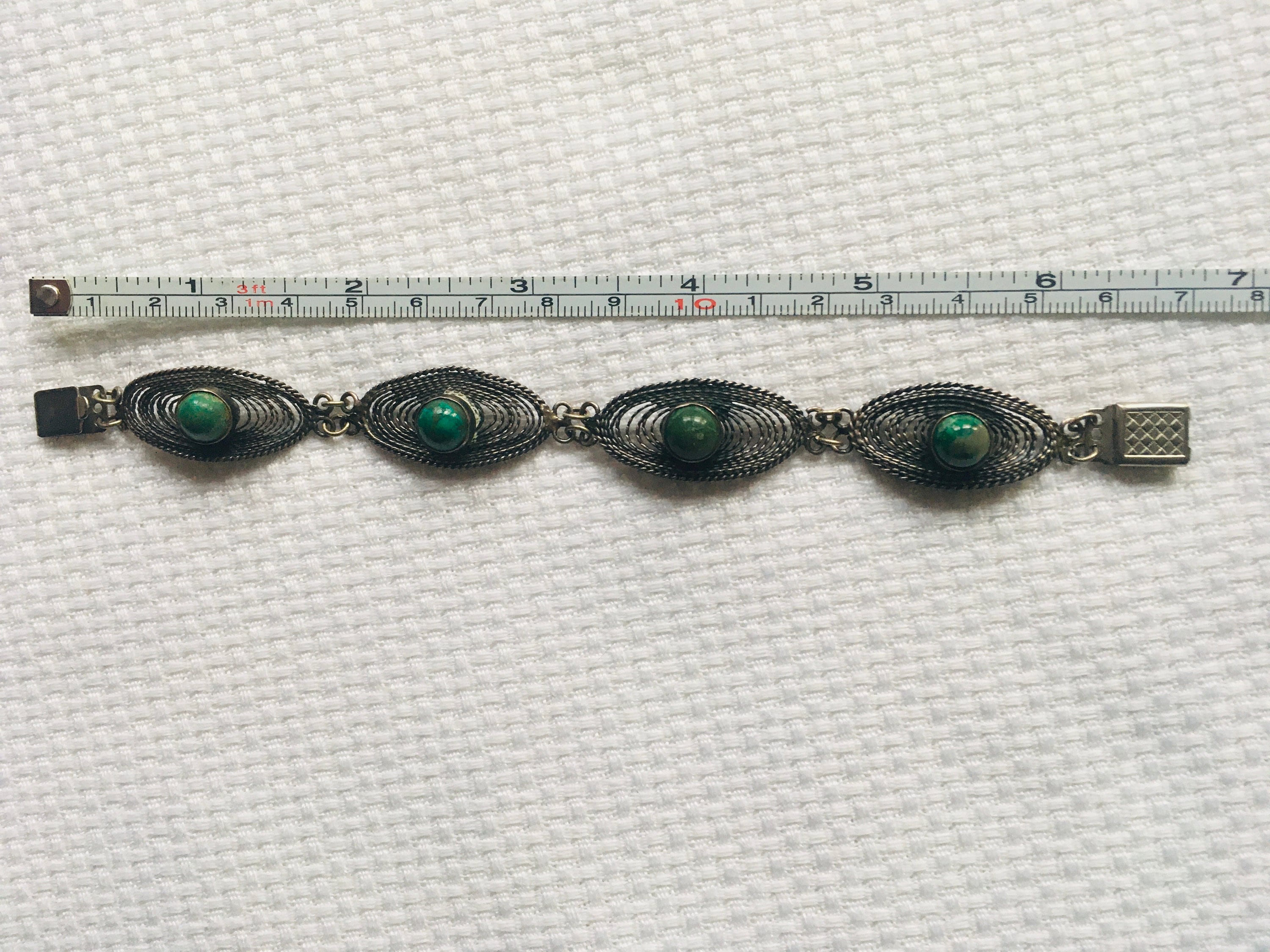 VINTAGE green stone ブレスレット Vintage Gemstone Bracelet Hand Knotted Translucent Green