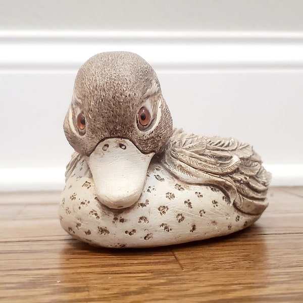 Adorable Duck Figure Garden Gander Statue Home Decor Gift (Imperfect)