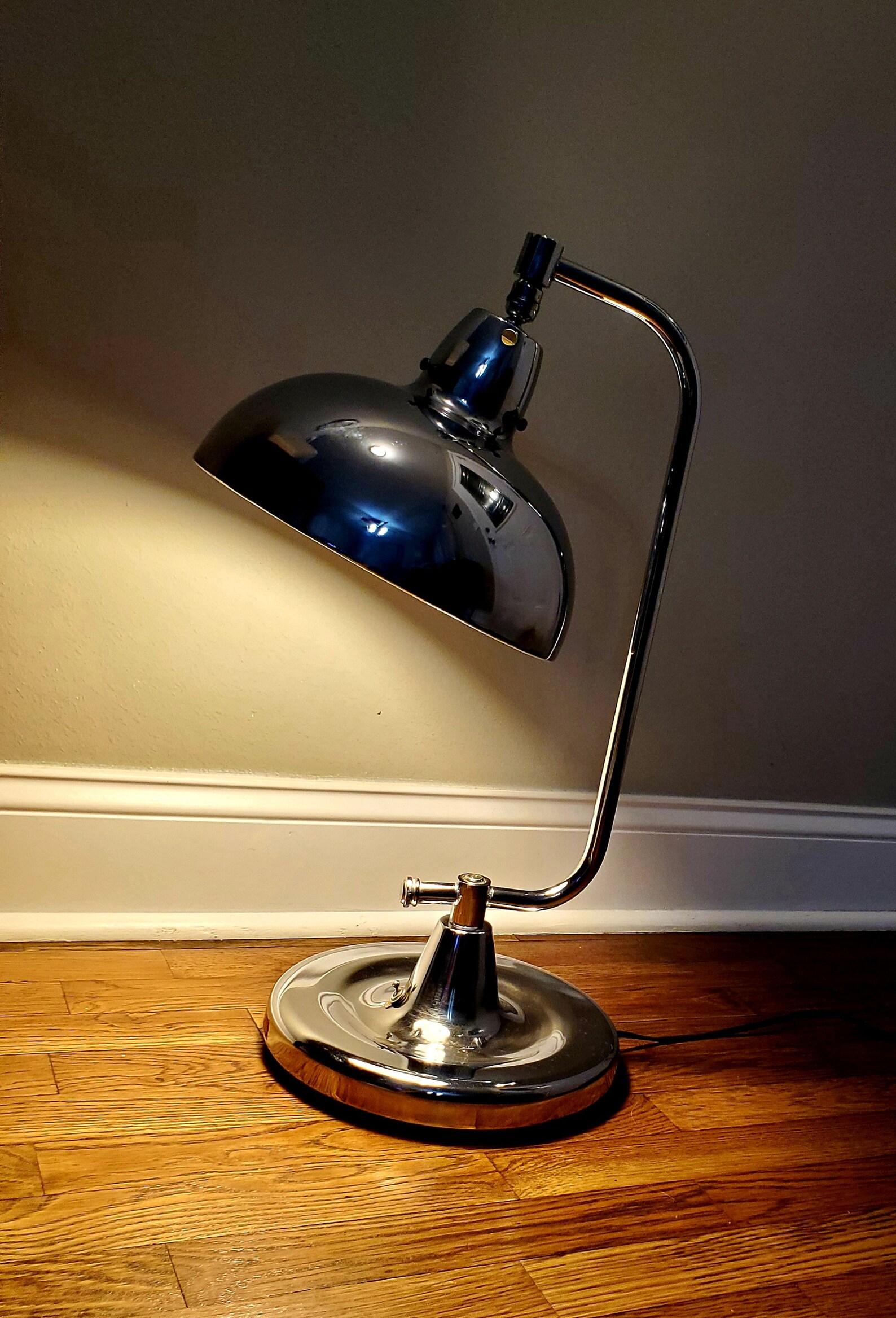 1930's Vintage Apollo Chrome Jewelers Lamp Etsy