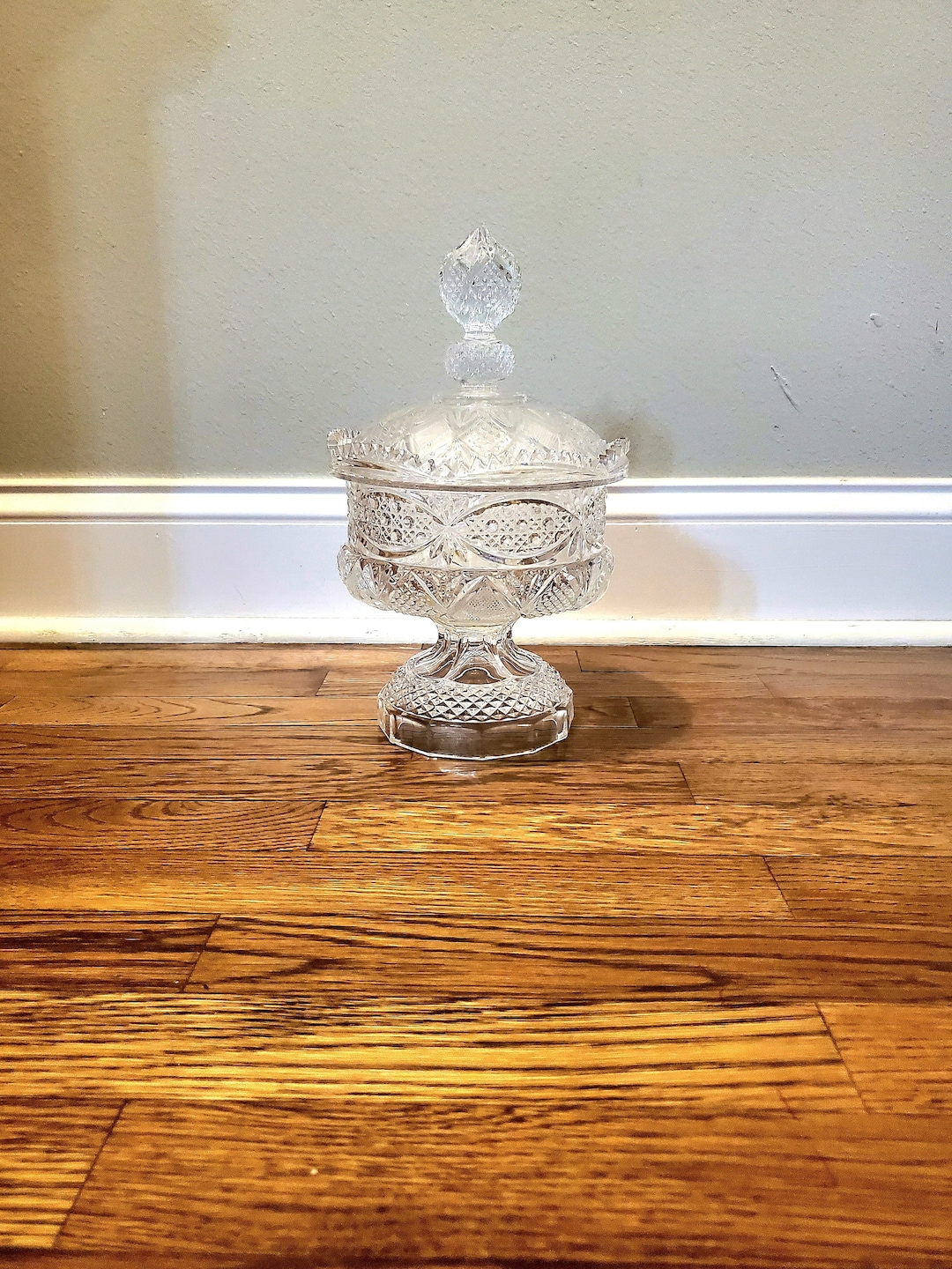 Large Crystal Footed Pedestal Candy Dish Centerpiece Compote Bowl