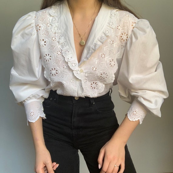 Vintage White Blouse with Embroidered Collar , Lol
