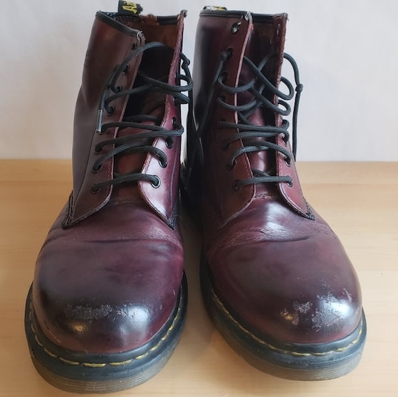 8 Eye Dr. Martens Boots Mens US Sz 10 Vtg