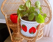 Wicker Plant Stand Mini Peacock Chairs - 1970s 70s 1980s 80s Rattan Doll Chair Seat Planter Stand Retro Funky Plant Pot Boho Display Stands