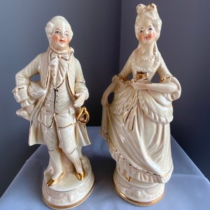 Vintage Victorian Coventry Porcelain Courting Couple Set, USA, 1950s