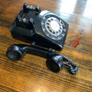 Vintage Stromberg-Carlson Rotary Desk Telephone image 2