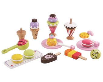 Wooden 25 Pieces Ice Cream Selection Pretend Play Set