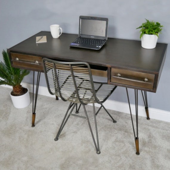 bureau En Métal De Style